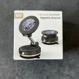 M9 Vacuum Magnetic Car Phone Holder – MagSafe, 360° Adjustable, Strong Suction,